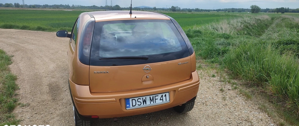 Opel Corsa cena 6400 przebieg: 207808, rok produkcji 2005 z Strzegom małe 781